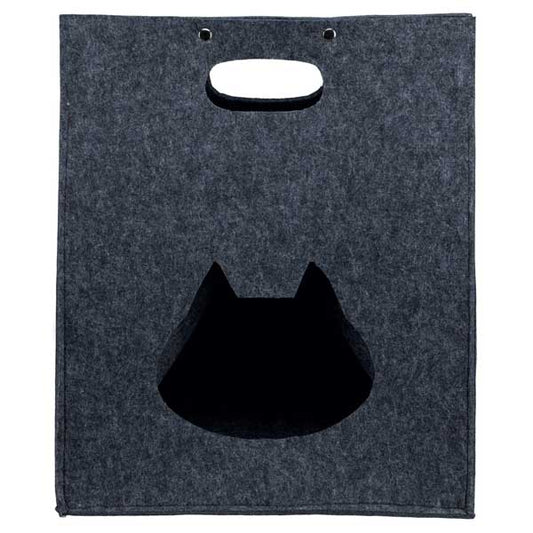 Trixie's cozy spot Antonia