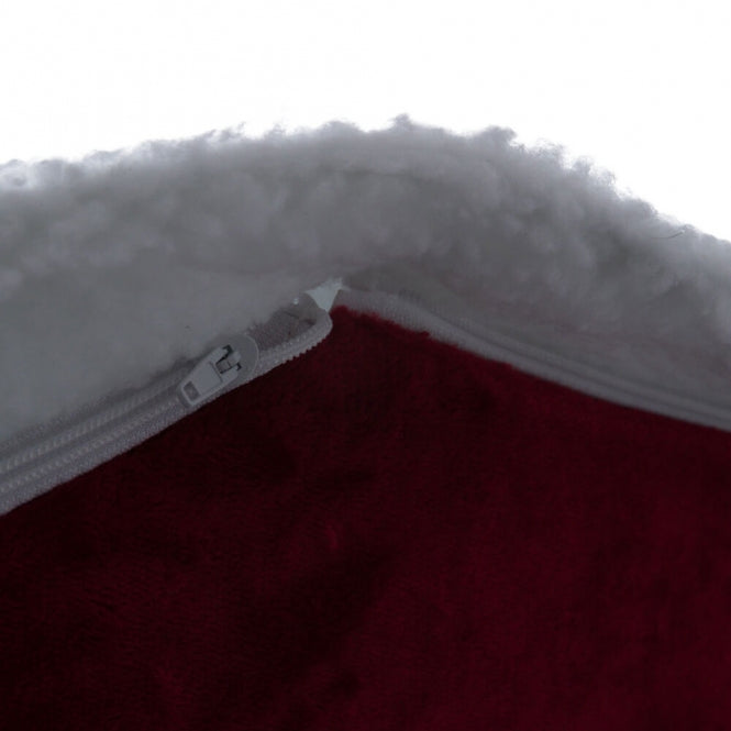 Trixie Xmas Cave Nevio