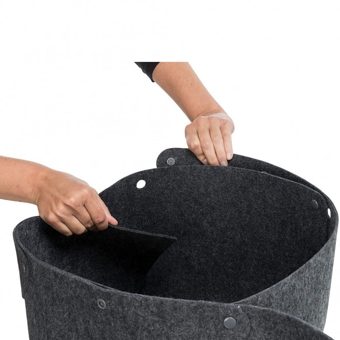 Trixie Harvey cat bed made of felt and plush