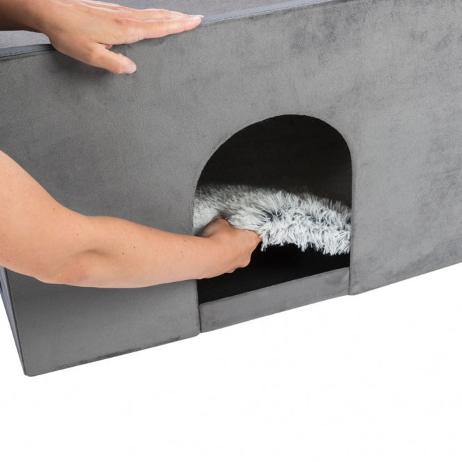 Trixie Harvey Cave with Stairs - 135 × 47 × 50 cm