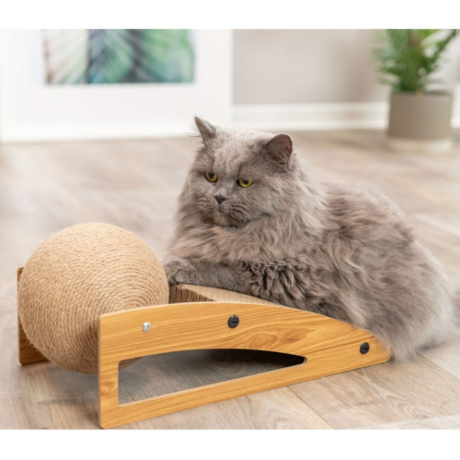 Trixie scratching ramp with ball